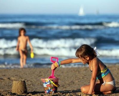 bambini spiaggia