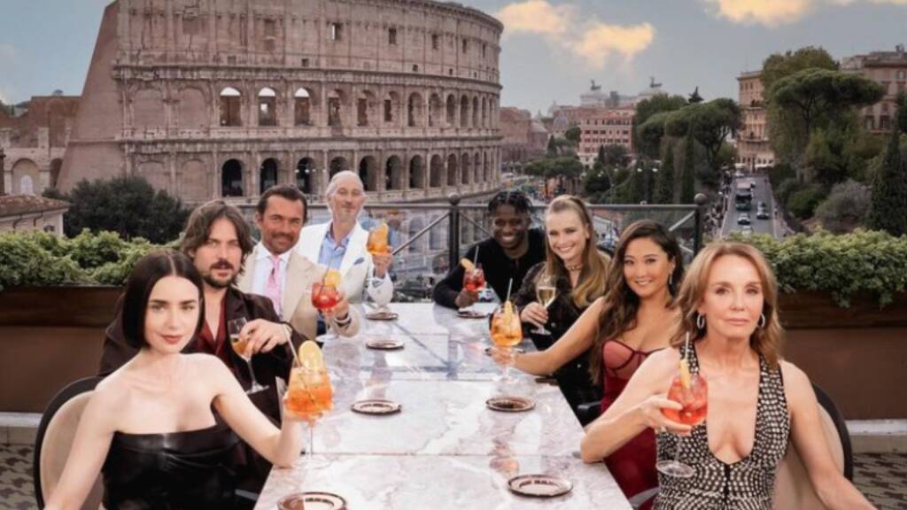 Il cast di “Emily in Paris 4” atterrato a Roma